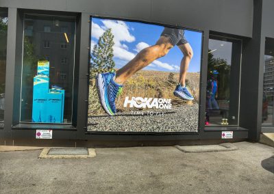 Hoka Front